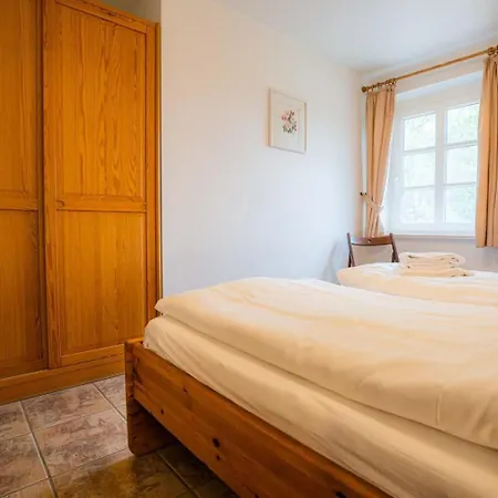 Vakantiehuis Haushaelfte 26 Id 165 *