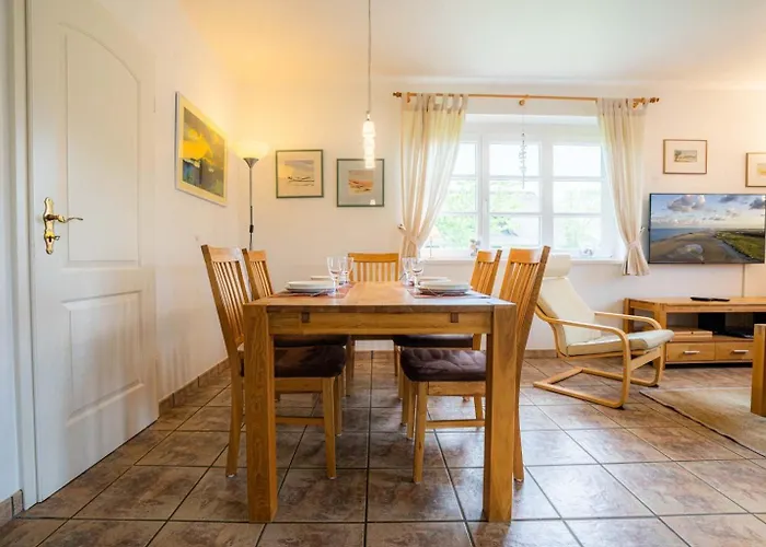 Vakantiehuis Haushaelfte 26 Id 165 *
